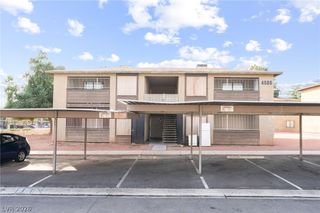 4580 CARRIAGE PARK Drive, Las Vegas, NV 89121