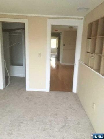 24 Hackett Place 2, Rutherford, NJ 07070