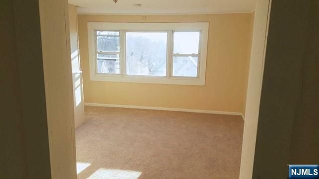 24 Hackett Place 2, Rutherford, NJ 07070