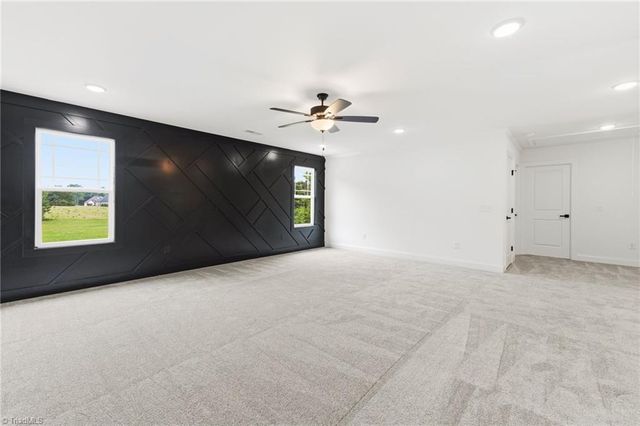 8580 Benbow Merrill Road, Oak Ridge, NC 27310
