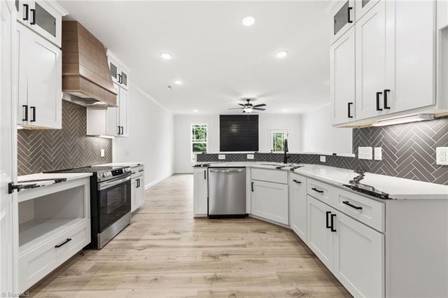 8580 Benbow Merrill Road, Oak Ridge, NC 27310