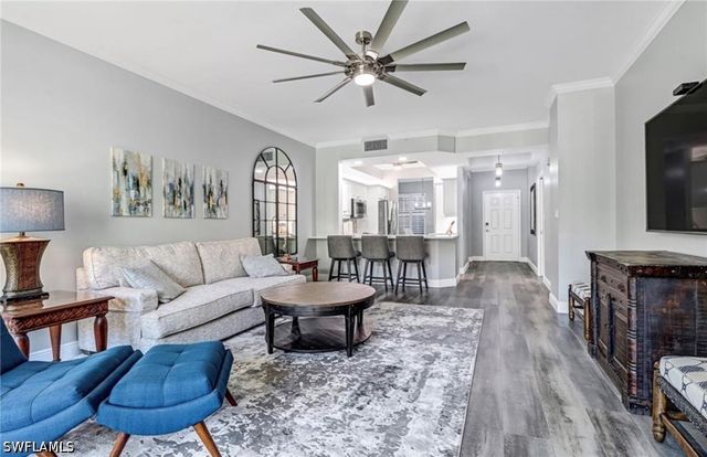 410 Bayfront PL 2307, Naples, FL 34102