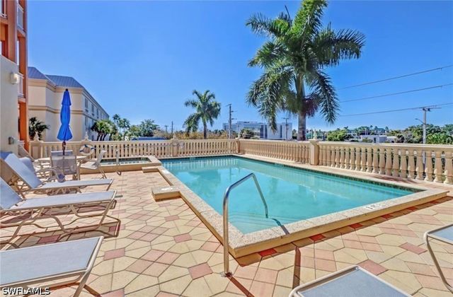 410 Bayfront PL 2307, Naples, FL 34102