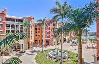 410 Bayfront PL 2307, Naples, FL 34102