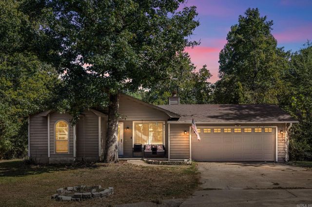 14807 Post Oaks Pl, Mabelvale, AR 72103