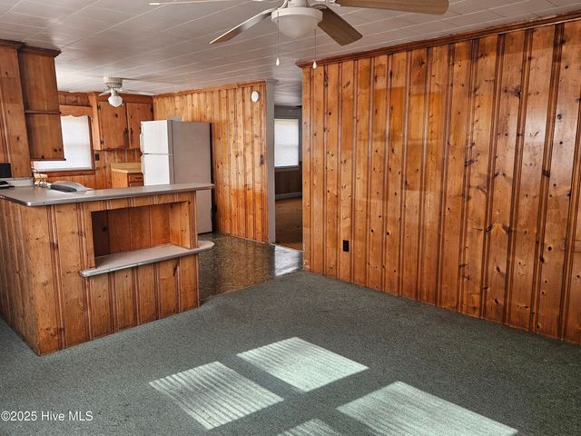 1181 Reedsford Road, Clinton, NC 28328