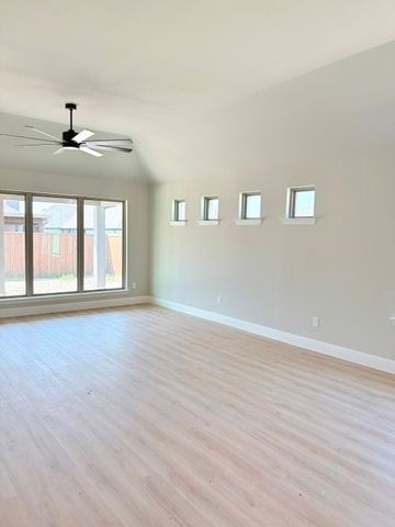 1961 Daybreak Drive, Venus, TX 76009