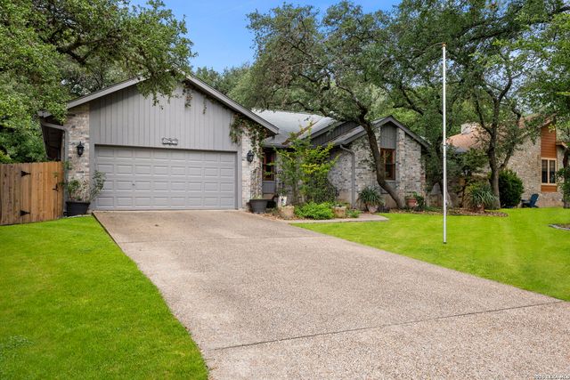 16907 Hidden Timber Wood, San Antonio, TX 78248