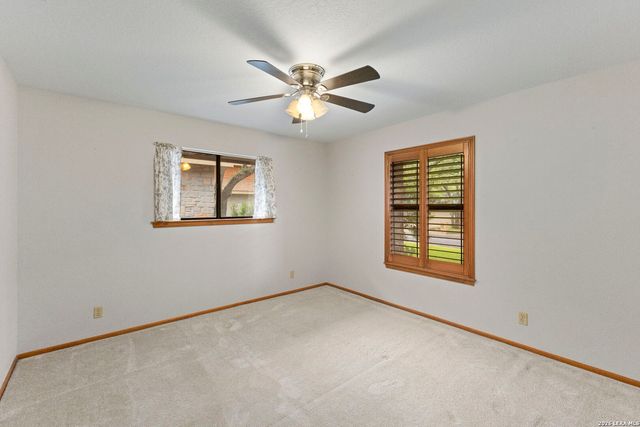 16907 Hidden Timber Wood, San Antonio, TX 78248