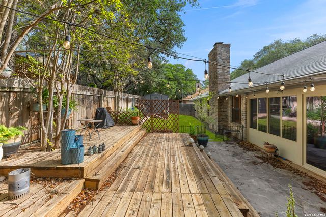 16907 Hidden Timber Wood, San Antonio, TX 78248