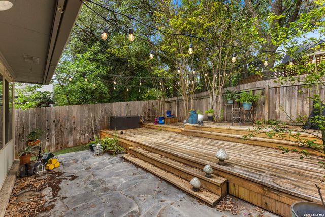 16907 Hidden Timber Wood, San Antonio, TX 78248