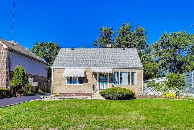9348 Sayre Avenue, Oak Lawn, IL 60453
