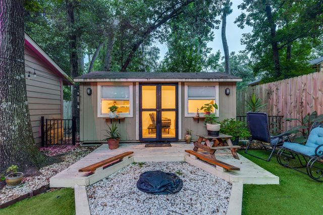 3119 Village Woods Drive, Houston, TX 77339