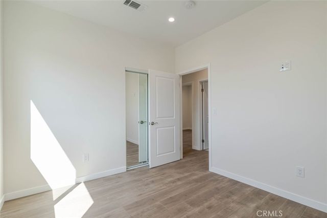 1961 Waltonia Drive 103, Montrose, CA 91020