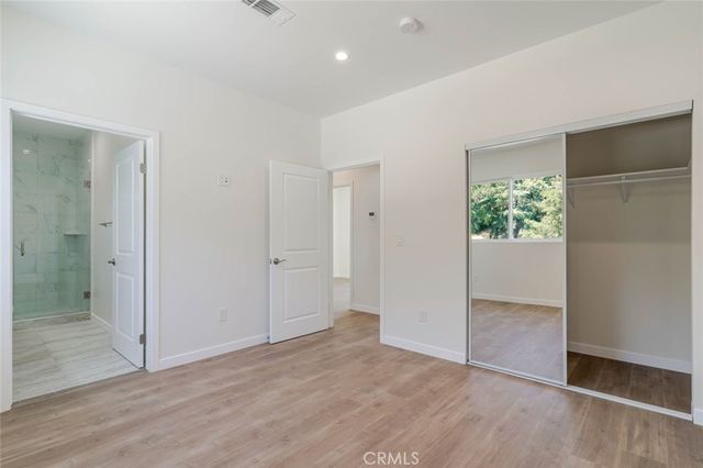 1961 Waltonia Drive 103, Montrose, CA 91020