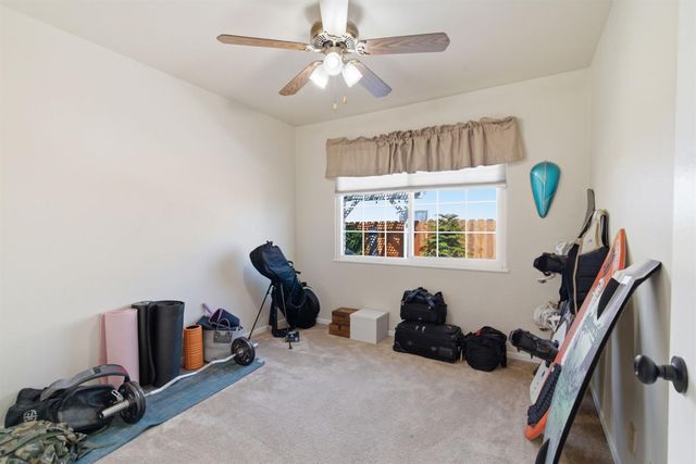 1501 Mariposa Way, Lodi, CA 95242