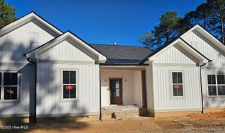107 Lancashire Lane, West End, NC 27376