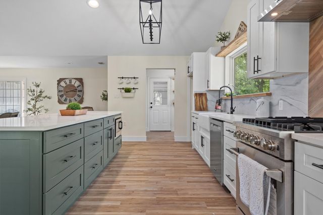 660 Chinn Chapel Road, Copper Canyon, TX 75077