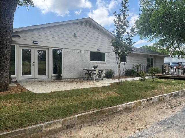 660 Chinn Chapel Road, Copper Canyon, TX 75077