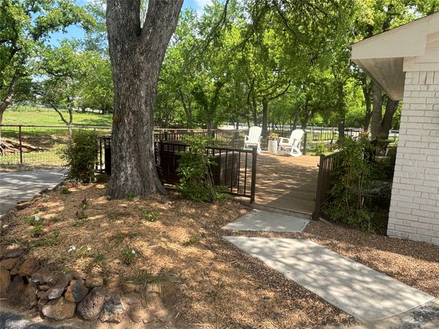 660 Chinn Chapel Road, Copper Canyon, TX 75077