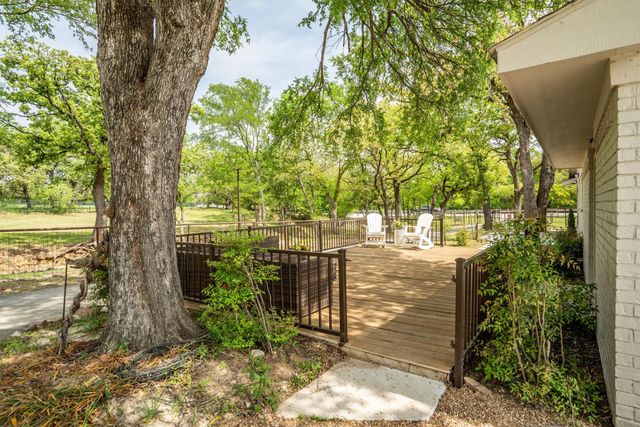 660 Chinn Chapel Road, Copper Canyon, TX 75077