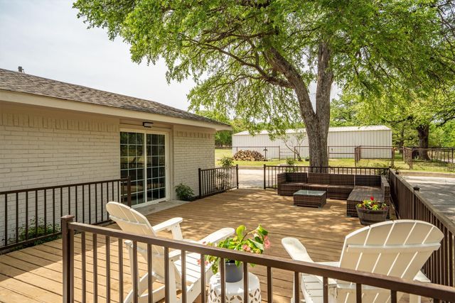 660 Chinn Chapel Road, Copper Canyon, TX 75077