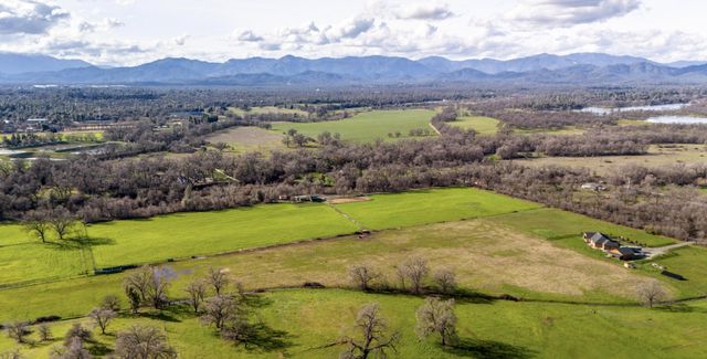 Blue Mountain Road, Redding, CA 96003