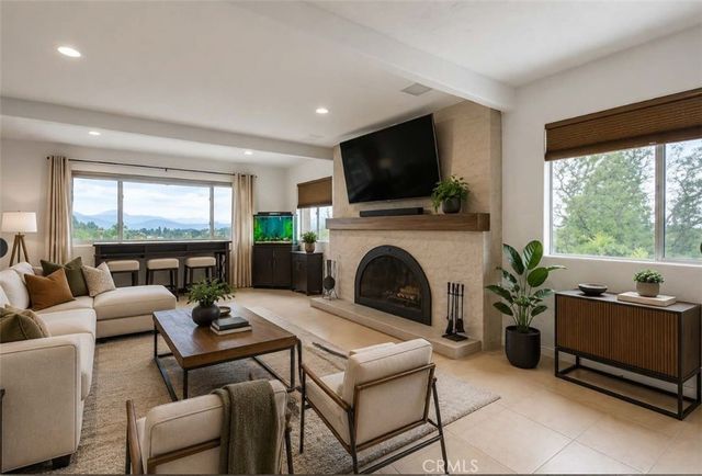 10549 Queen, La Mesa, CA 91941