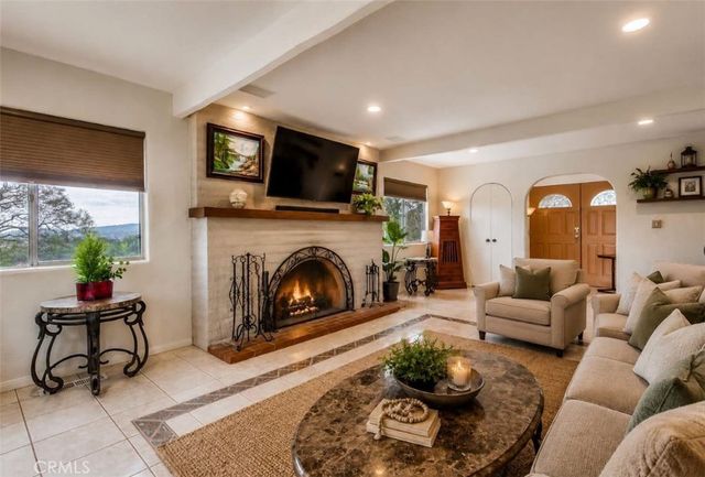 10549 Queen, La Mesa, CA 91941