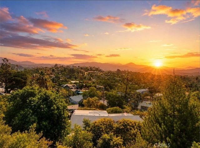 10549 Queen, La Mesa, CA 91941