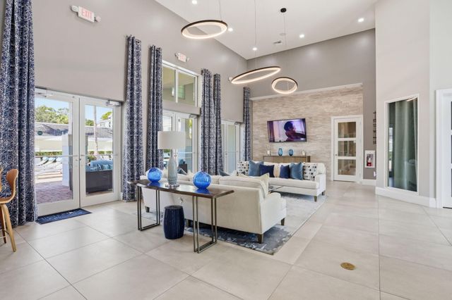 3611 High Ridge Way 302, Boynton Beach, FL 33426