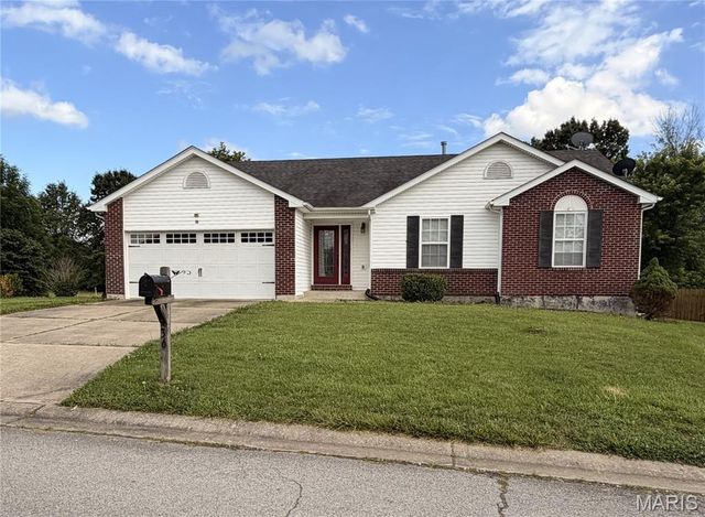 36 Colton Jesse Drive, Winfield, MO 63389
