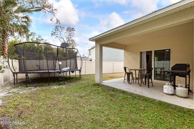 407 Pelham Park Drive, Deland, FL 32720