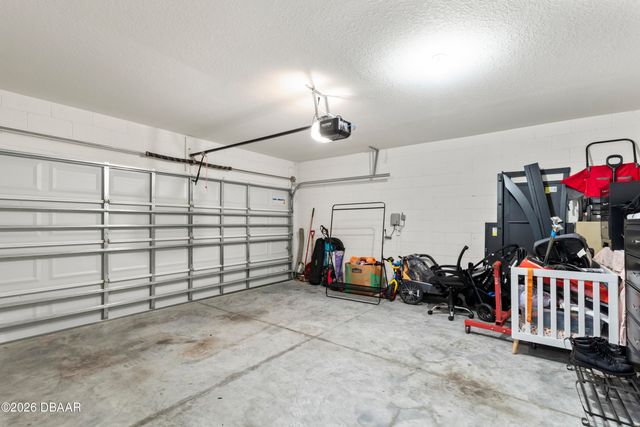 407 Pelham Park Drive, Deland, FL 32720