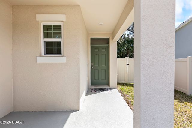 407 Pelham Park Drive, Deland, FL 32720