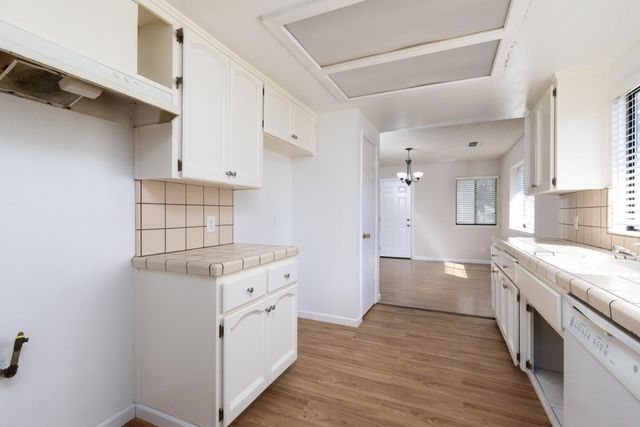 377 W Alluvial Avenue, Other - See Remarks, CA 93650