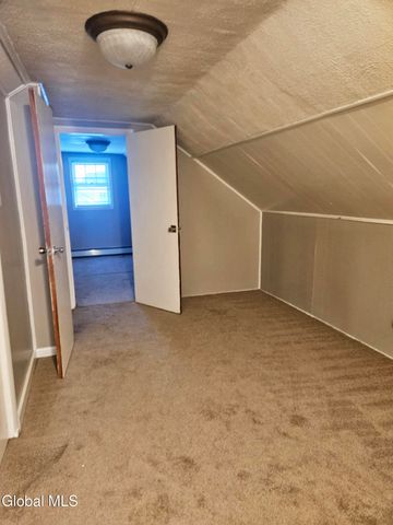 32 Eagle Street, Scotia, NY 12302