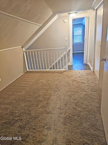 32 Eagle Street, Scotia, NY 12302