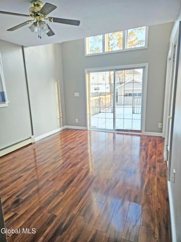 32 Eagle Street, Scotia, NY 12302