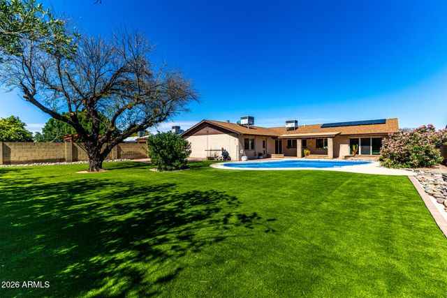 2021 E Pegasus Drive, Tempe, AZ 85283