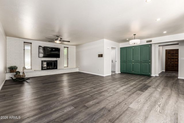 2021 E Pegasus Drive, Tempe, AZ 85283