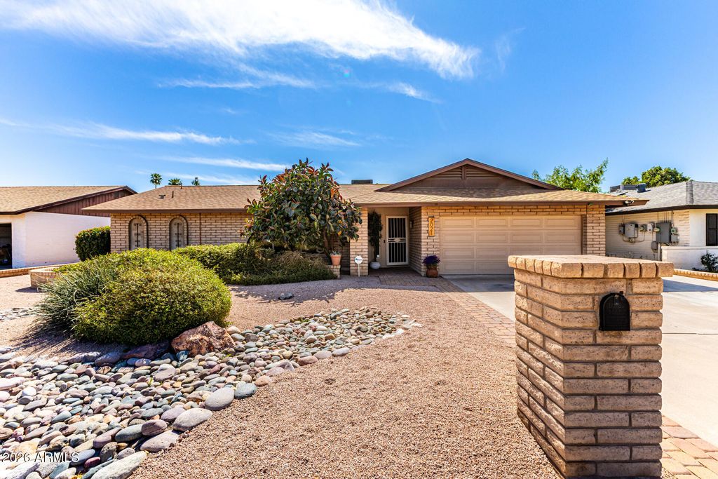 2021 E Pegasus Drive, Tempe, AZ 85283