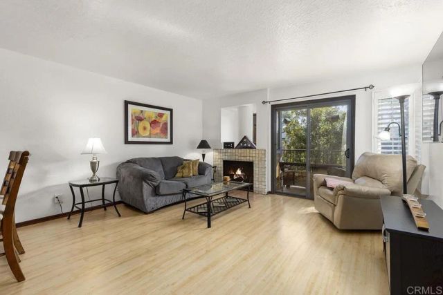 4009 Layang Layang Circle J, Carlsbad, CA 92008