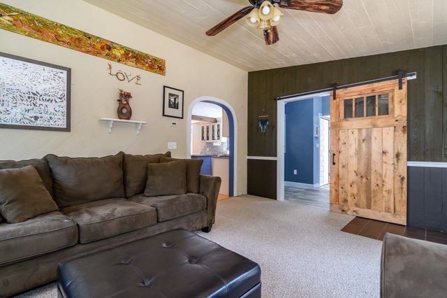 5 Pryor Rd, Natick, MA 01760