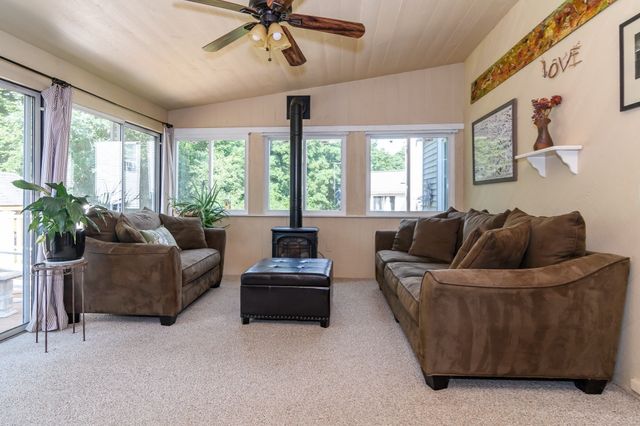 5 Pryor Rd, Natick, MA 01760