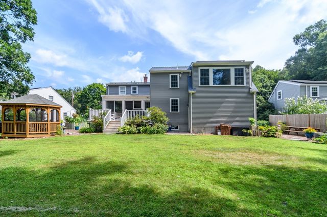 5 Pryor Rd, Natick, MA 01760