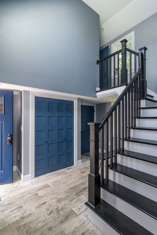 5 Pryor Rd, Natick, MA 01760