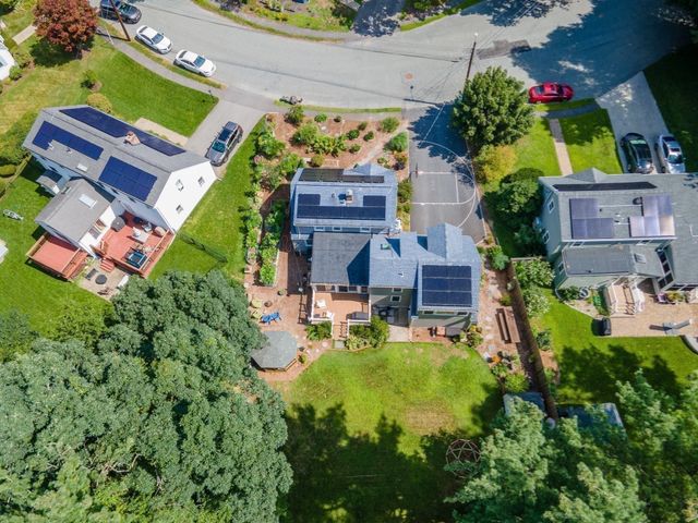 5 Pryor Rd, Natick, MA 01760