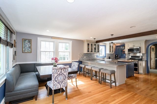 5 Pryor Rd, Natick, MA 01760
