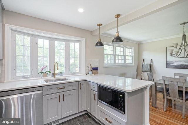 428 TEMPLE CT, Woodbury Heights, NJ 08097